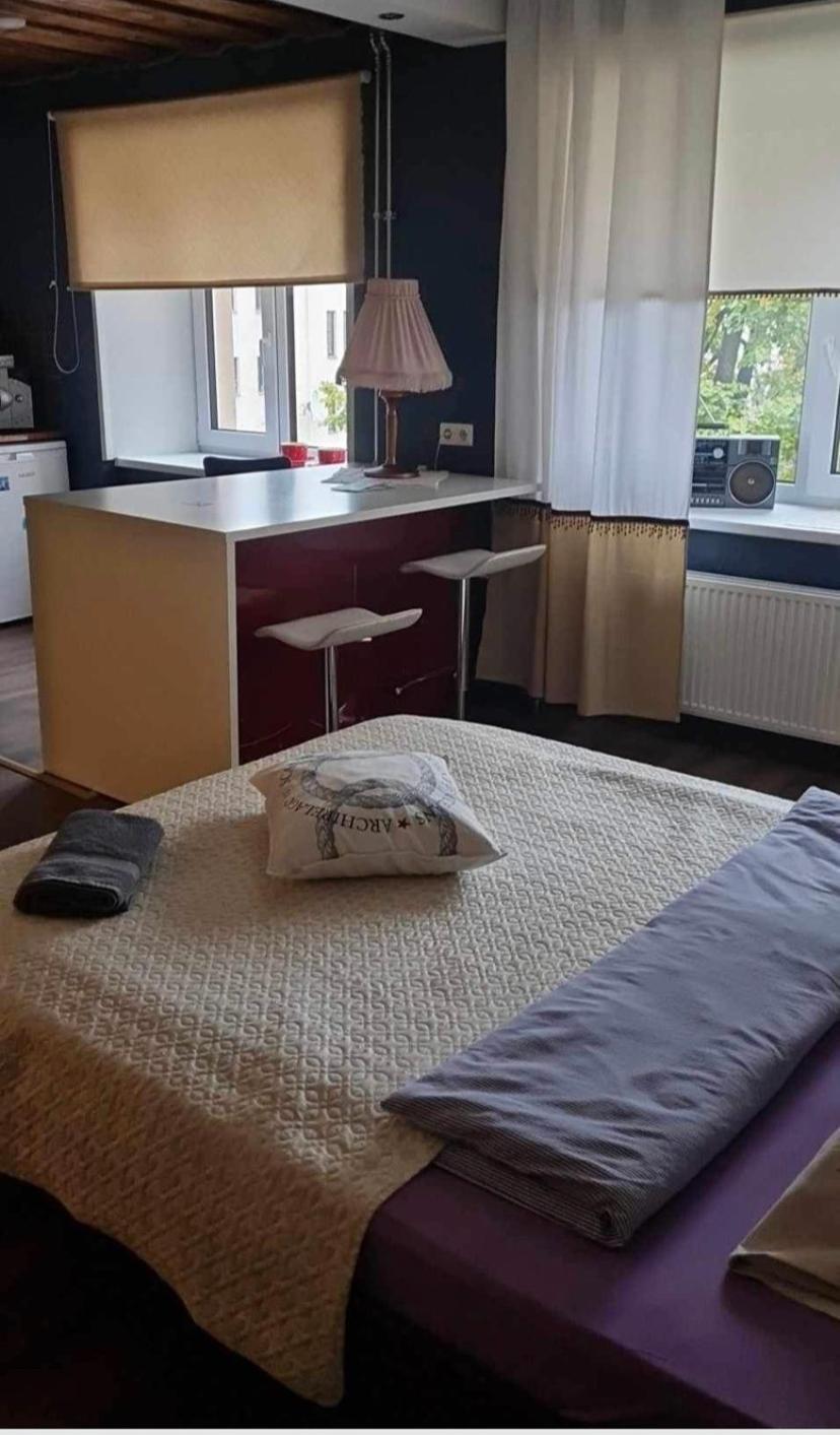Апартаменты Riia 10, 2-bedroom - 2 Big Beds 1 Extra Bed-parking Free