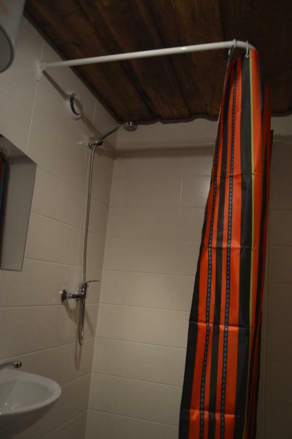 Апартаменты Riia 10, 2-bedroom - 2 Big Beds 1 Extra Bed-parking Free Тарту